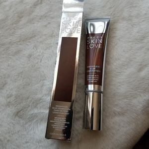 Becca Weightless Blur Skin Love Foundation